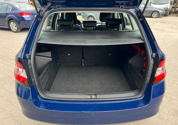 Skoda Fabia cena 36900 przebieg: 126710, rok produkcji 2018 z Obrzycko małe 254